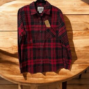 Field & Stream Womens Top Size SM NEW w/TAG Long Sleeve Red/Black Plaid